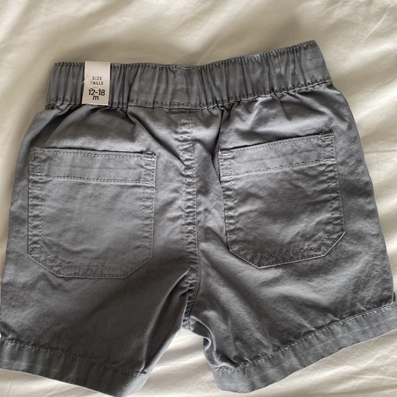 NWT Cargo shorts 12-18 months - Picture 3 of 4